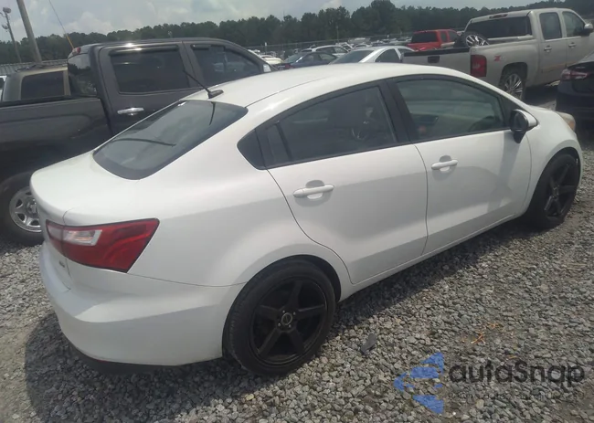 KNADM4A32H6006801: 42704591