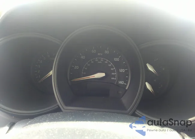 KNADM4A32H6006801: 42704591