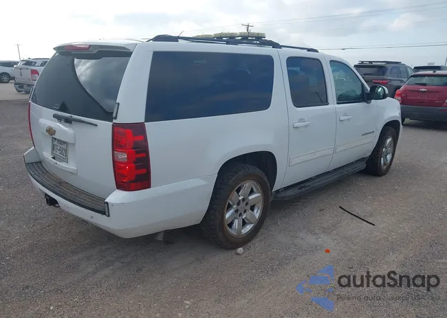 1GNUKHE36AR290780: 42704639