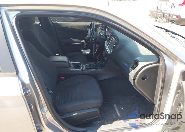 2C3CDXCT9DH738076: 42704708