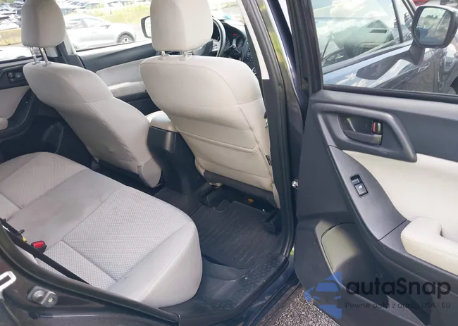 JF2SJADC8FH587964: 42704716