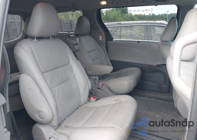 5TDYZ3DC2HS836092: 42704724