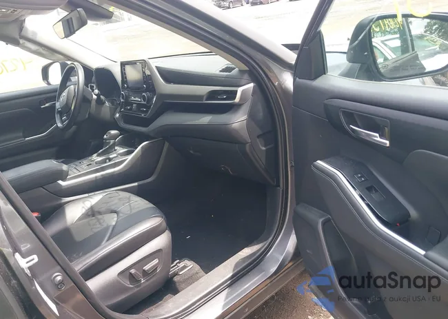 5TDGZRBH8MS528707: 42704737