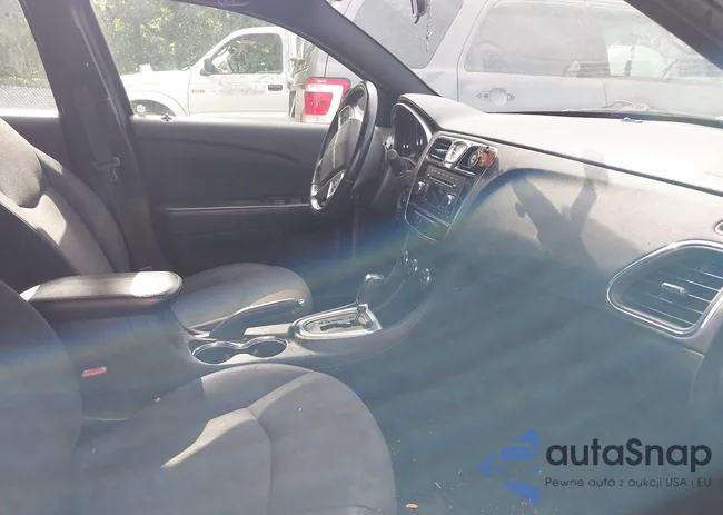 1C3CCBBB8DN597443: 42704755