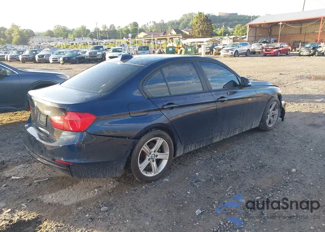 WBA3B1C57FP831772: 42704759