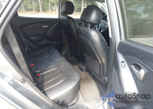 KM8JU3AC7AU013451: 42703874