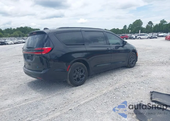 2C4RC1S73RR103091: 42705314