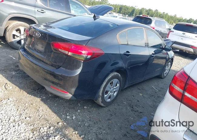 3KPFL4A78JE230124: 42705374