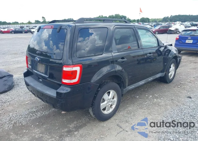 1FMCU9D71CKB62172: 42705389