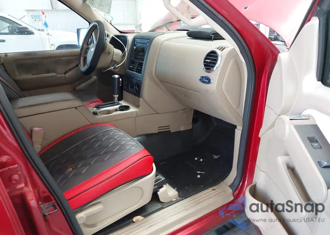 1FMEU33K37UA46557: 42705451