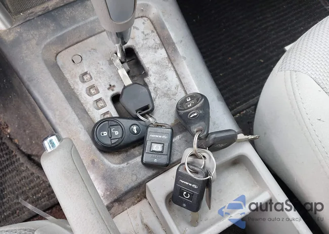 JF2SHADC4CH447207: 42705528