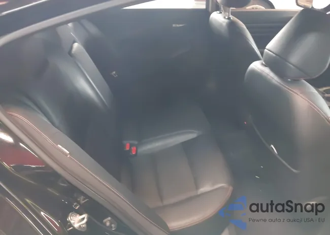 1N4BL4CW6KN301438: 42705576