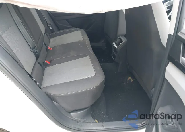 3VVCX7B28NM065426: 42705586