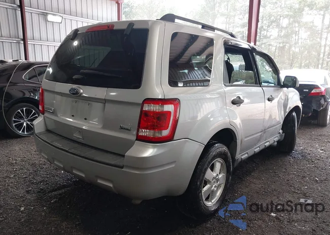 1FMCU9DG7BKB09247: 42704907