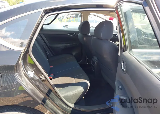 3N1AB7AP3HY221048: 42704965