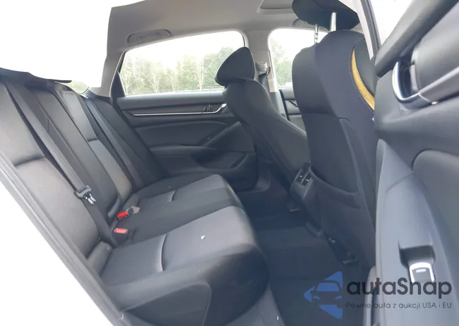 1HGCV1F4XLA142984: 42704982