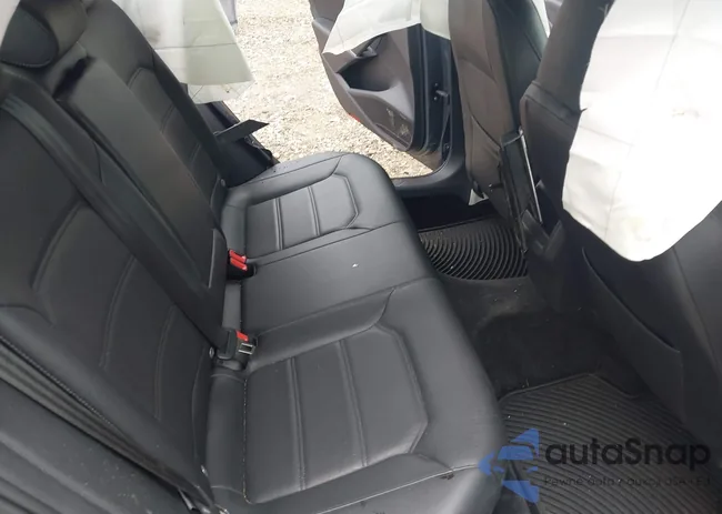 1VWDT7A39HC019213: 42705185