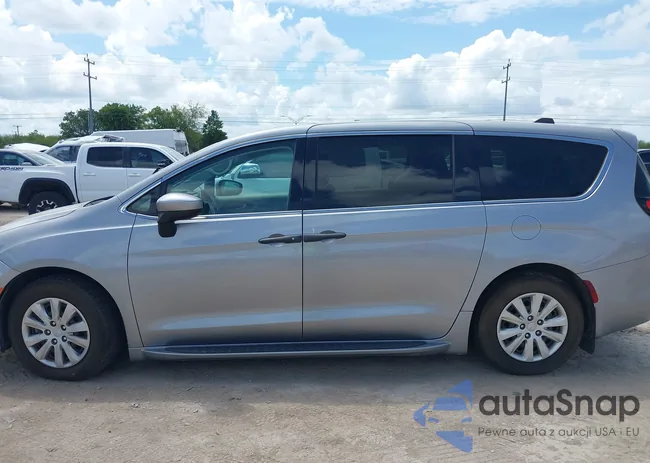 2C4RC1AG7LR243377: 42705194