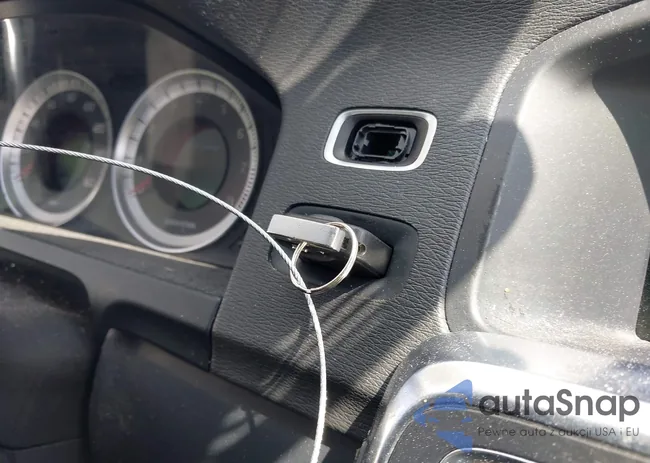 YV1622FS4C2038410: 42706260