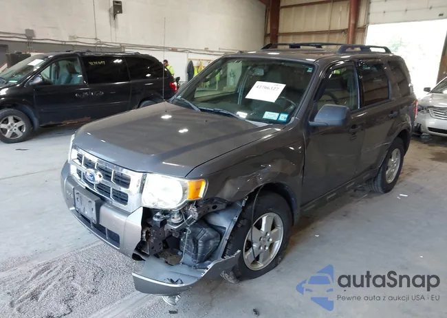 1FMCU9D72CKB47826: 42706327