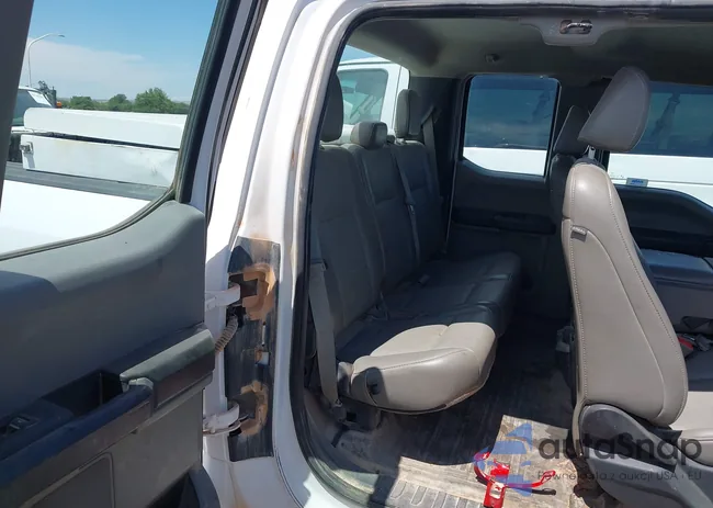 1FTFX1E5XKKE79504: 42706439