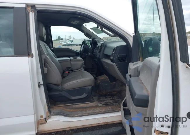 1FTFX1E5XKKE79504: 42706439