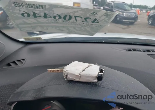 1G1PE5SB6F7191007: 42706446