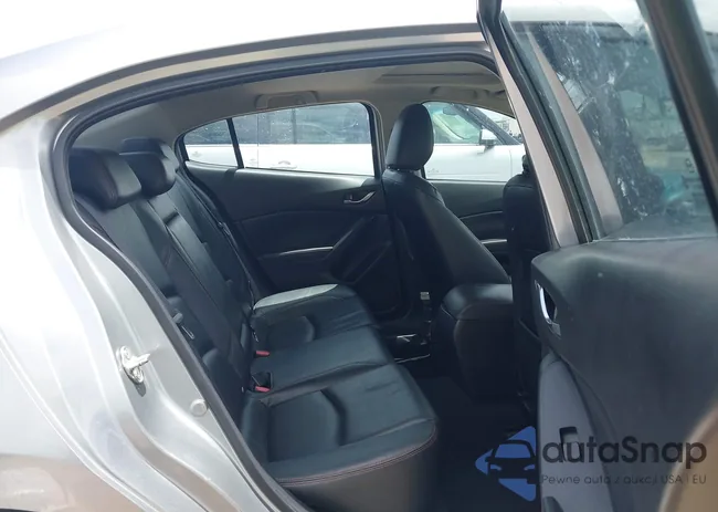 JM1BM1V30F1238746: 42706452