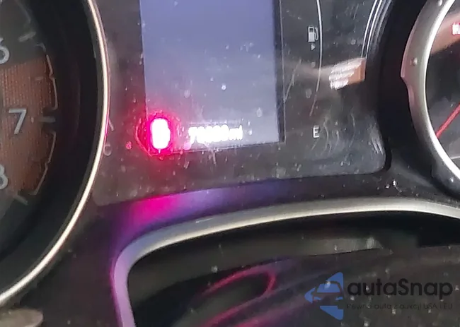 3C4NJDBB7JT115532: 42706585