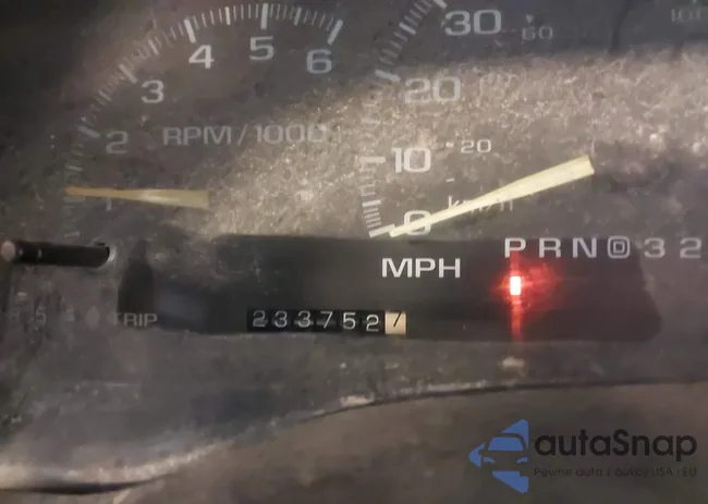 1GNGK26J5VJ342945: 42706653