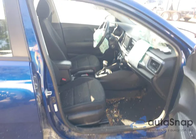 3KPA24AB6KE233073: 42706673