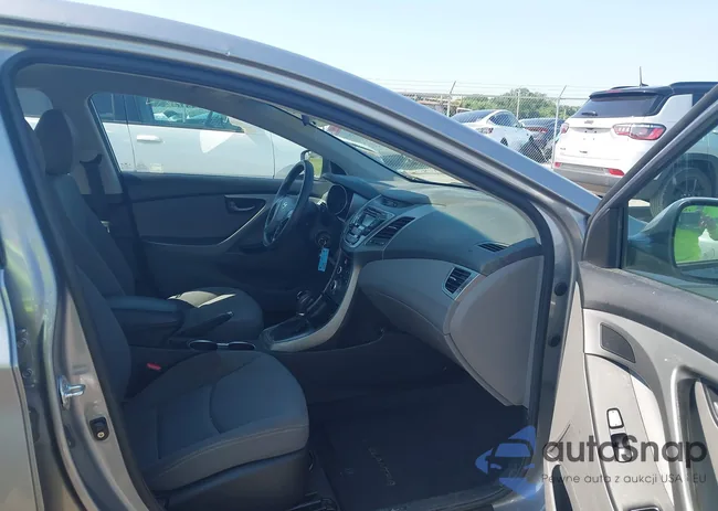 KMHDH4AE1FU225701: 42706702