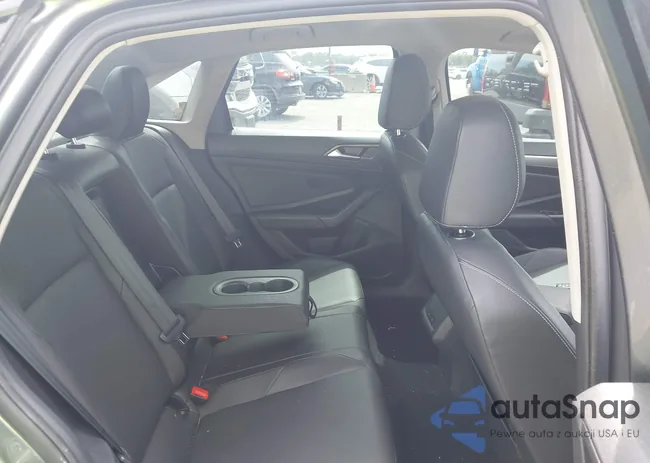 3VWCB7BU6KM212401: 42706724