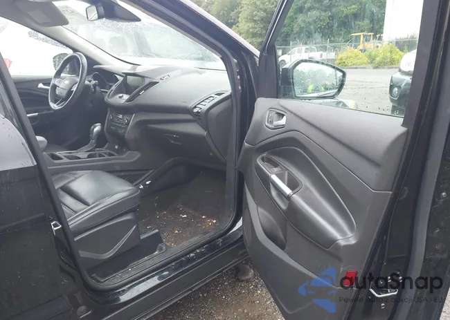 1FMCU9HD4KUB71452: 42705920