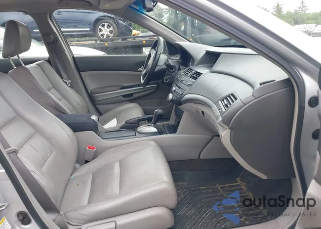 1HGCP26889A096454: 42705952