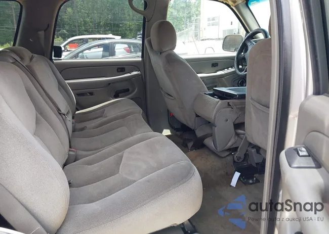 1GKEC13V16R117752: 42706002