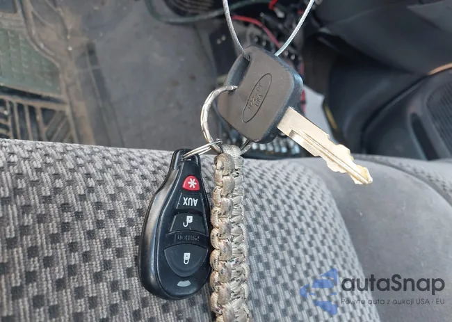 1FTRX18L72NB63693: 42707241