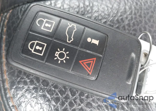 YV4902DZ2C2292882: 42707340