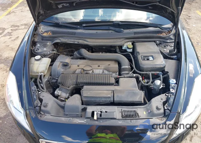 YV1672MC6DJ138089: 42707355