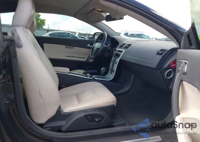 YV1672MC6DJ138089: 42707355