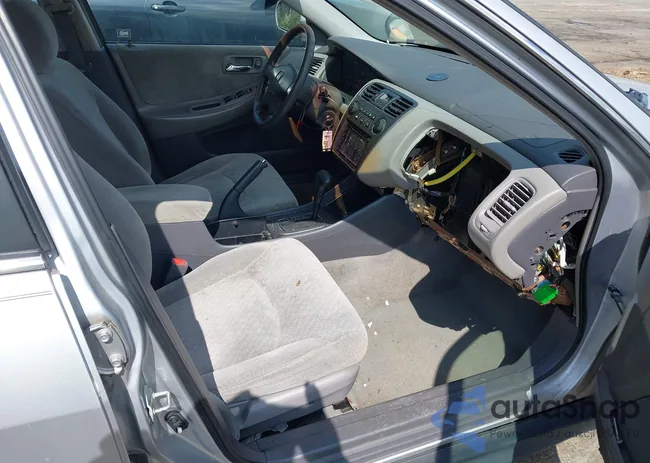 1HGCG56411A018049: 42707408