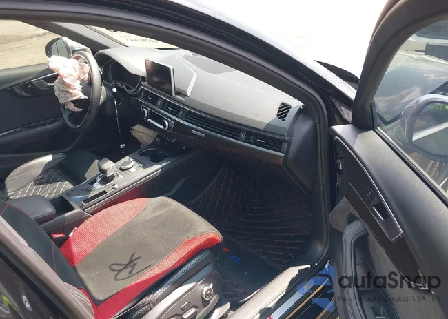 WAUC4AF45JA002921: 42707443