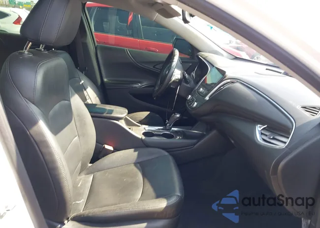 1G1ZE5STXHF130723: 42707555