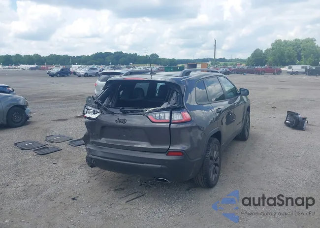 1C4PJMMN5MD160740: 42707577