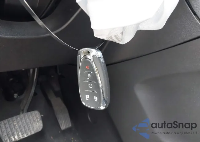 2GNAXUEV3K6165523: 42707639