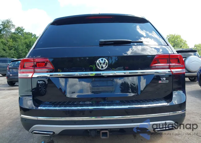 1V2MR2CA5JC594574: 42707754