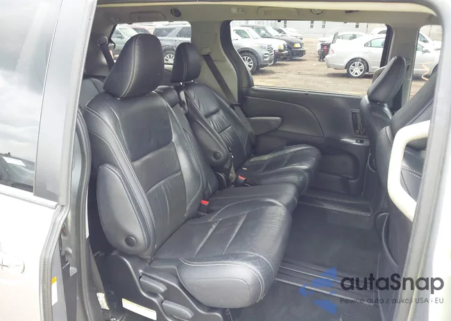 5TDXZ3DC9JS925501: 42707793