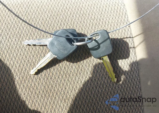 1FAFP34P13W304346: 42706827