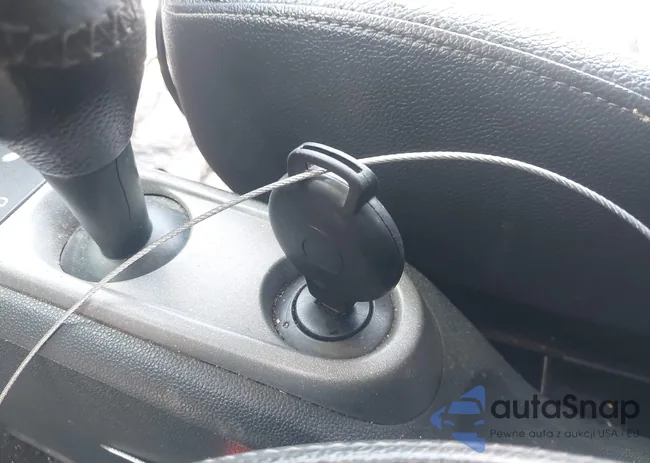 WMEEJ3BA4DK659771: 42706902