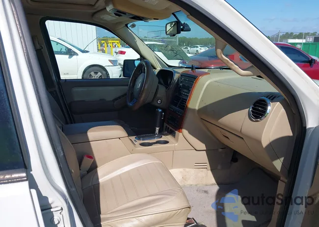 1FMEU74E98UA79791: 42706964